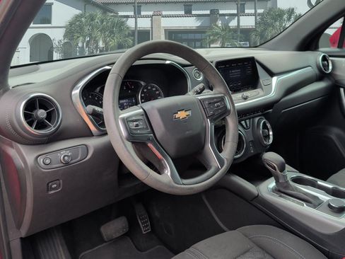 Used 2021 Chevrolet Blazer LT FWD image 12