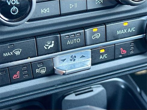 Used 2025 Ford Bronco Outer Banks image 20