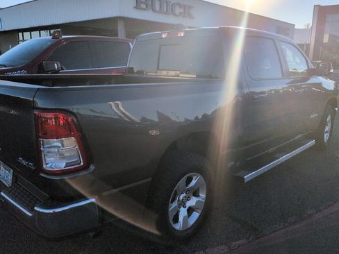 Used 2021 RAM 1500 Big Horn AWD/4WD image 3