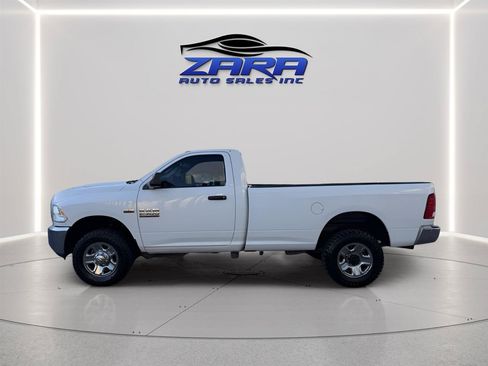 Used 2015 RAM 2500 Tradesman w/ Chrome Appearance Group AWD/4WD image 3