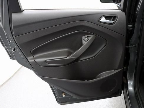 Used 2016 Ford Escape SE image 22