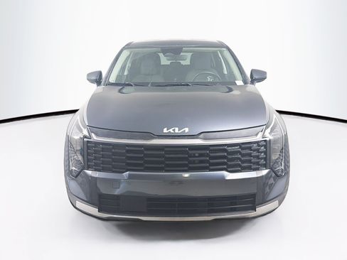 Used 2026 Kia Sportage LX FWD image 2