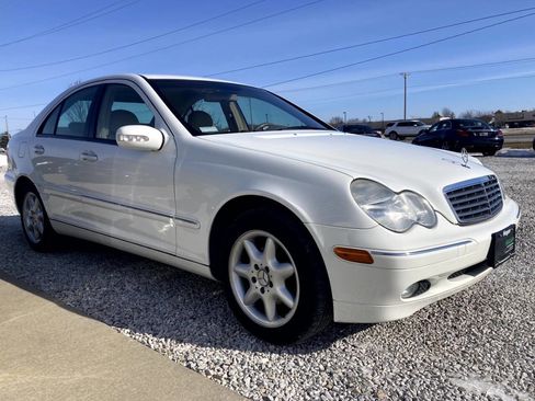 Used 2003 Mercedes-Benz C 240 Sedan image 5