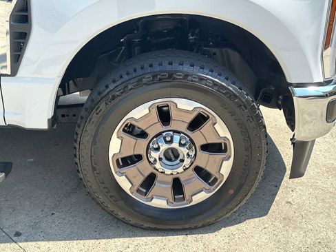 Used 2025 Ford F250 King Ranch w/ Chrome Package image 22