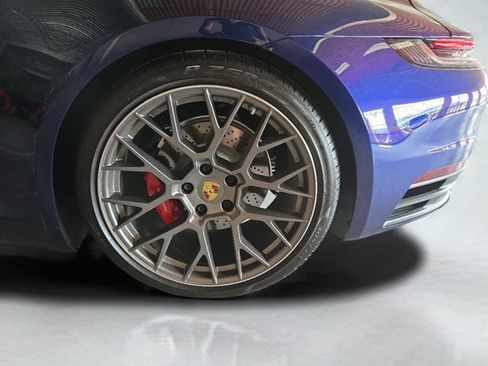 Used 2021 Porsche 911 Carrera S RWD image 38