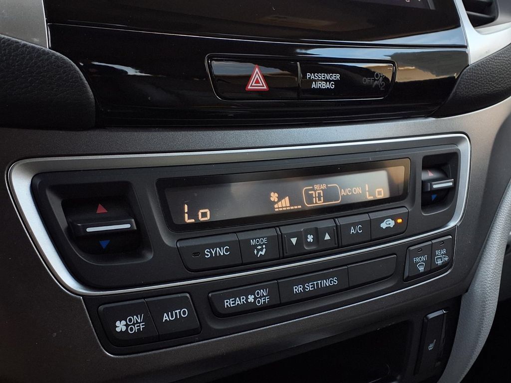 Used 2020 Honda Ridgeline RTL image 11