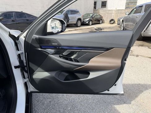 Used 2026 BMW 540i xDrive 540i xDrive image 13