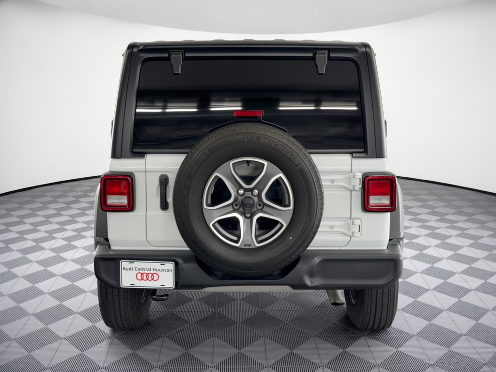 Used 2022 Jeep Wrangler Sport AWD/4WD image 11