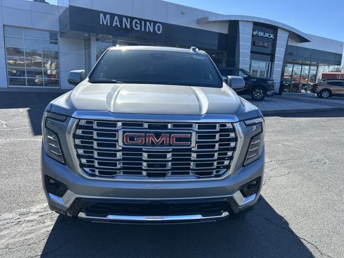 New 2026 GMC Yukon XL Denali w/ Denali Reserve Package image 11