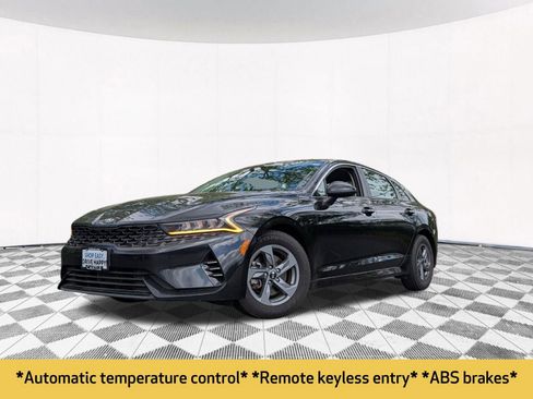 Used 2021 Kia K5 LX FWD image 2