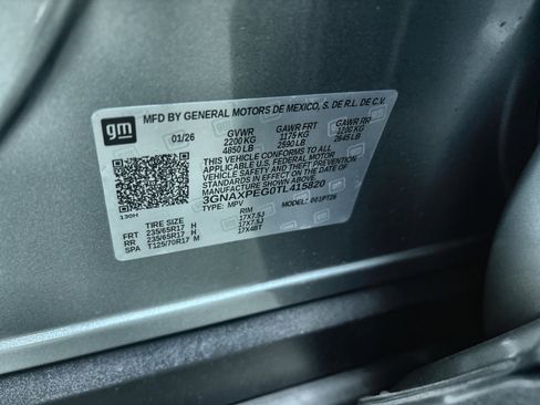 New 2026 Chevrolet Equinox LT w/ Convenience Package II AWD/4WD image 38