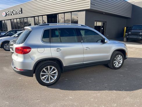 Used 2017 Volkswagen Tiguan Wolfsburg Edition image 3
