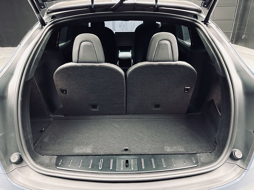Used 2026 Tesla Model X Plaid AWD/4WD image 40