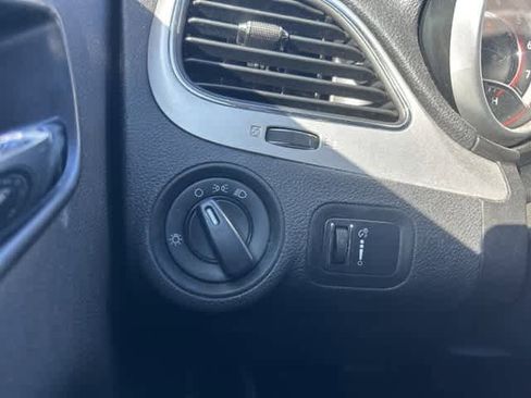 Used 2015 Dodge Journey American Value Package w/ Flexible Seating Group image 16