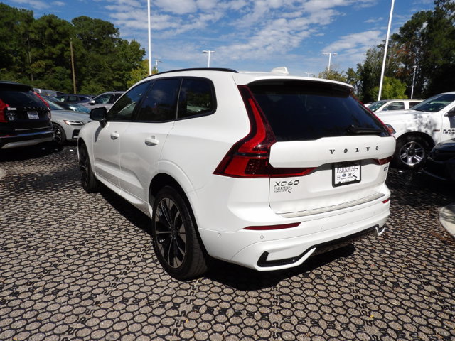 Certified 2026 Volvo XC60 B5 Plus AWD/4WD image 10