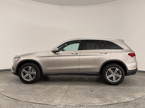 Certified 2022 Mercedes-Benz GLC 300 image 2