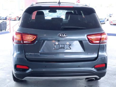 Used 2020 Kia Sorento EX FWD image 5