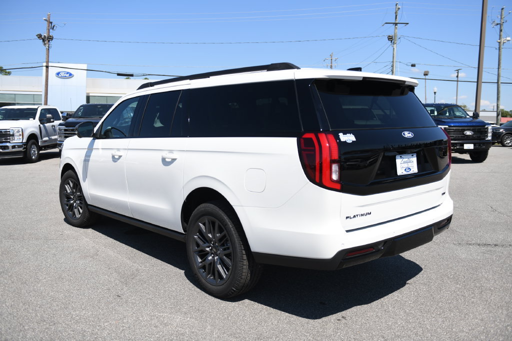 New 2027 Ford Expedition Max Platinum w/ Stealth Appearance Package RWD image 8