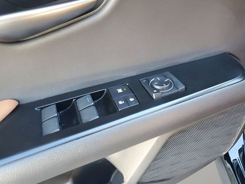 Used 2021 Lexus UX 250h image 28