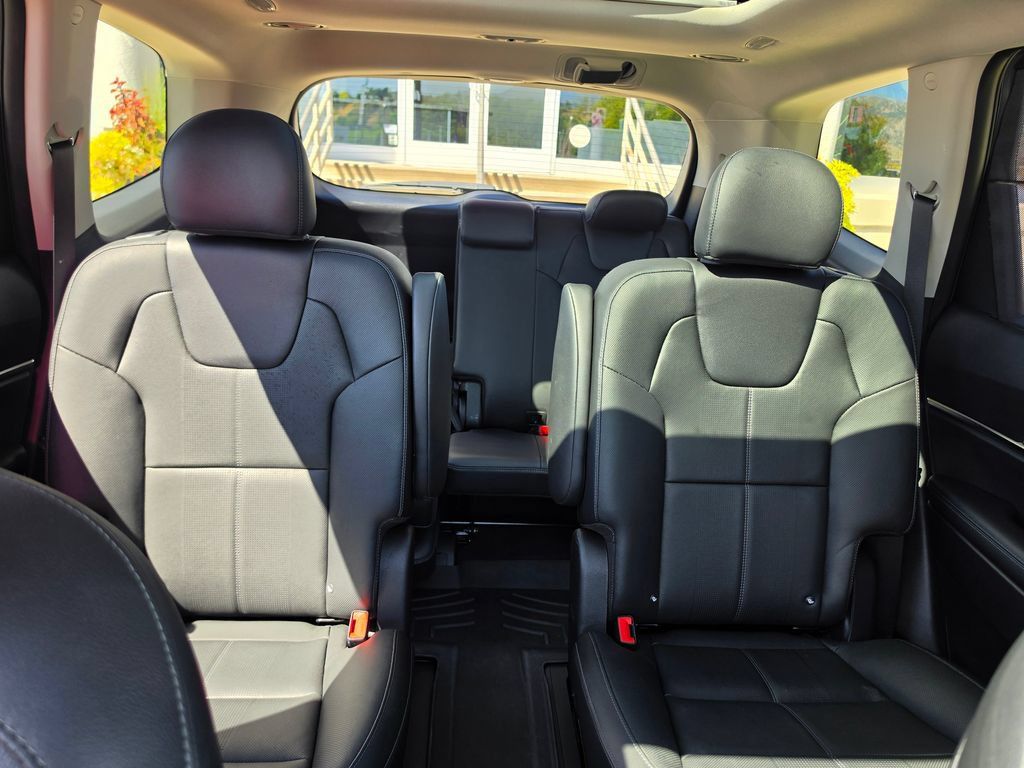 Used 2021 Kia Telluride SX w/ Towing Package AWD/4WD image 21
