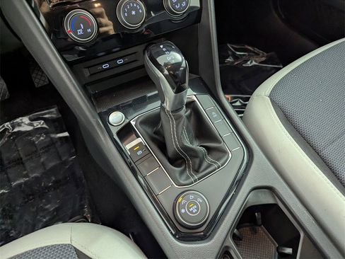 Used 2025 Volkswagen Taos S image 25