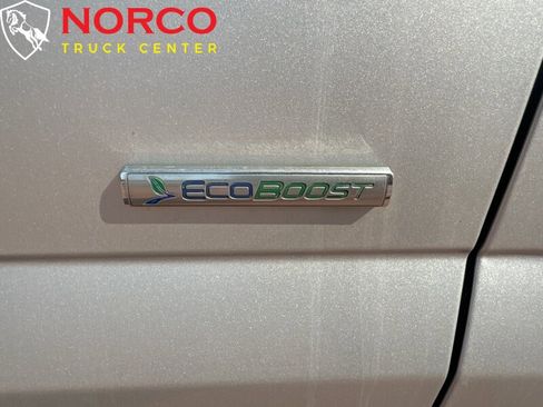 Used 2017 Ford F150 XLT image 9