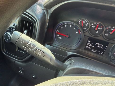 Used 2021 Chevrolet Silverado 1500 W/T image 35