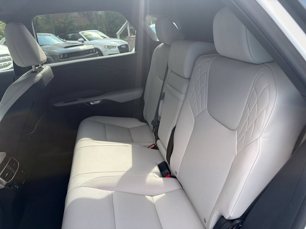 Used 2024 Lexus RX 350 Premium w/ Accessory Package (Z1) AWD/4WD image 23