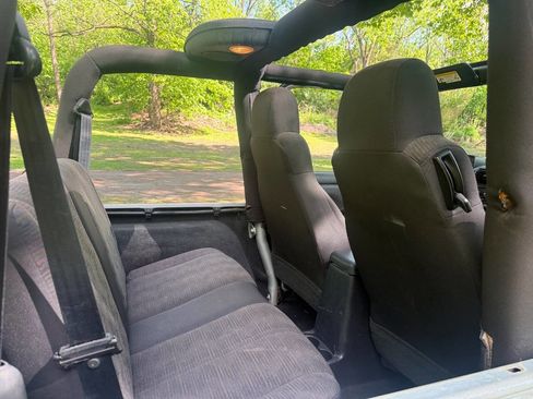 Used 2003 Jeep Wrangler SE AWD/4WD image 36