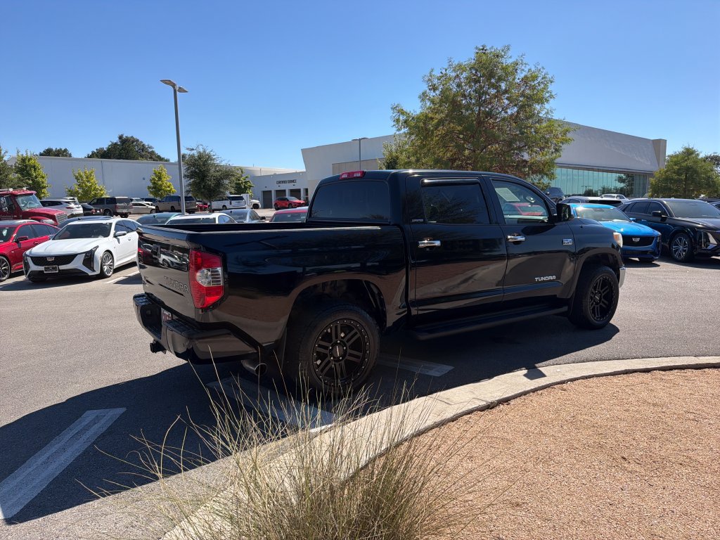 Used 2017 Toyota Tundra Limited w/ Limited Premium Package RWD image 9
