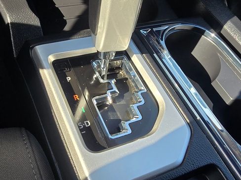 Used 2018 Toyota Tundra SR5 w/ TRD Off Road Package AWD/4WD image 25