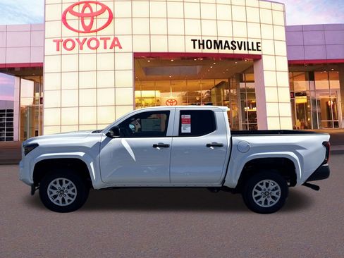 New 2026 Toyota Tacoma 4x4 Double Cab image 8
