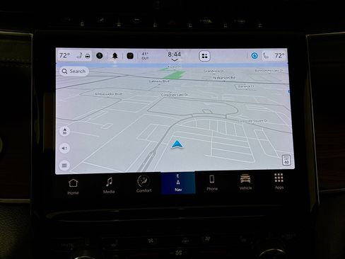 Used 2024 Jeep Grand Cherokee L Summit w/ High Altitude Package image 16