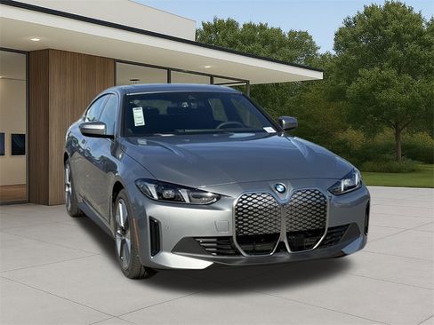 New 2026 BMW i4 eDrive40 w/ Premium Package image 5