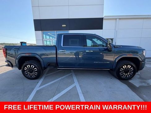 New 2026 GMC Sierra 2500 Denali Ultimate AWD/4WD image 2