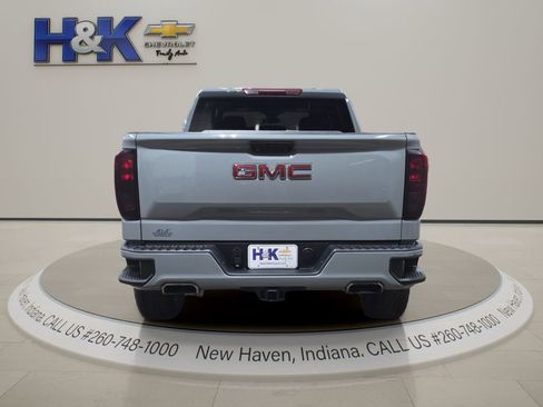 Used 2024 GMC Sierra 1500 Elevation w/ X31 Off-Road Package AWD/4WD image 5