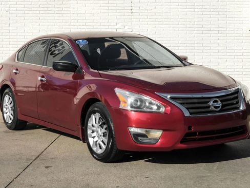 Used 2013 Nissan Altima 2.5 S image 5