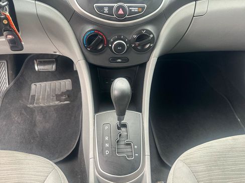 Used 2016 Hyundai Accent SE FWD image 15