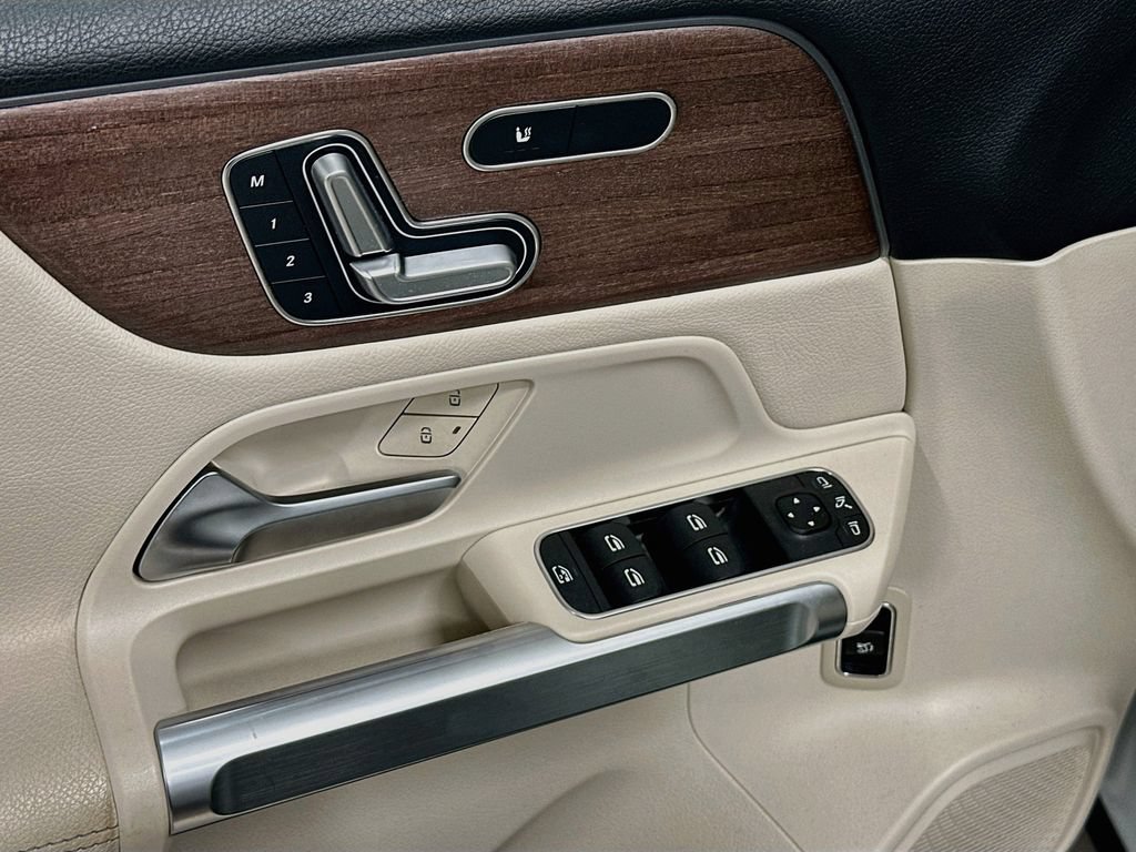 Certified 2023 Mercedes-Benz GLB 250 image 18