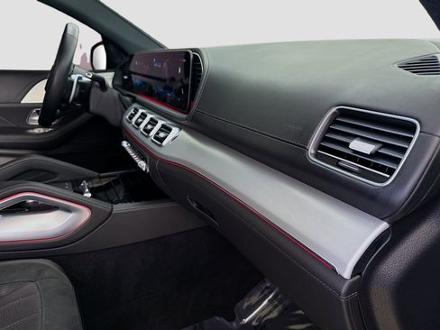 Used 2024 Mercedes-Benz GLE 53 AMG 4MATIC Coupe image 31