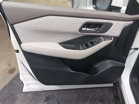 Certified 2023 Nissan Rogue SV AWD/4WD image 26