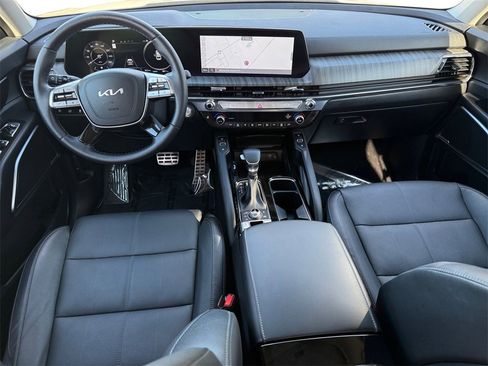 New 2025 Kia Telluride SX w/ SX Captain's Chair Package image 11