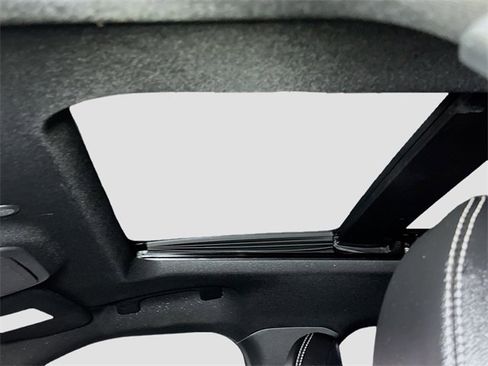 Certified 2022 Ford Explorer ST w/ Equipment Group 401A image 33