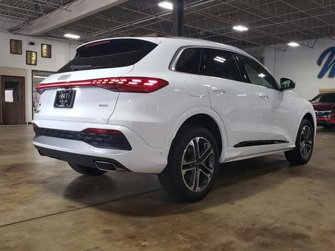 New 2026 Audi Q5 Premium AWD/4WD image 3