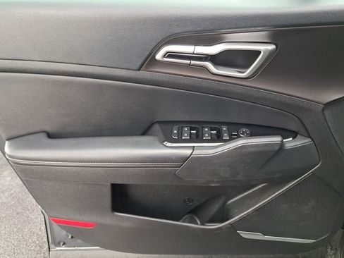 Used 2023 Kia Sportage EX image 20