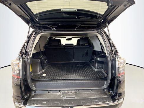 Used 2022 Toyota 4Runner Limited image 24