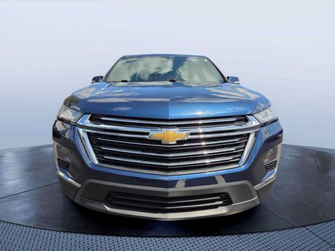 Used 2023 Chevrolet Traverse LT FWD image 7