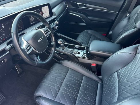 Certified 2025 Kia Telluride SX Prestige X-Pro AWD/4WD image 10