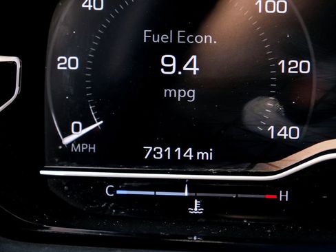 Used 2024 GMC Yukon XL Denali AWD/4WD image 19