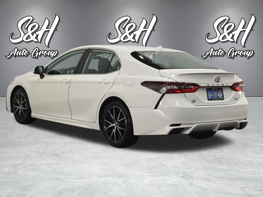 Used 2023 Toyota Camry SE FWD image 14